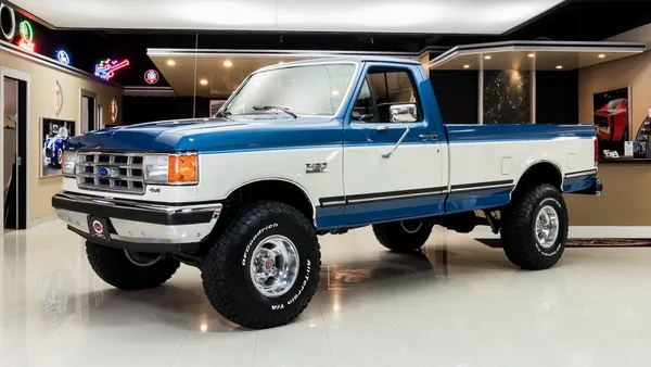 88 Ford: Interior and Exterior Design